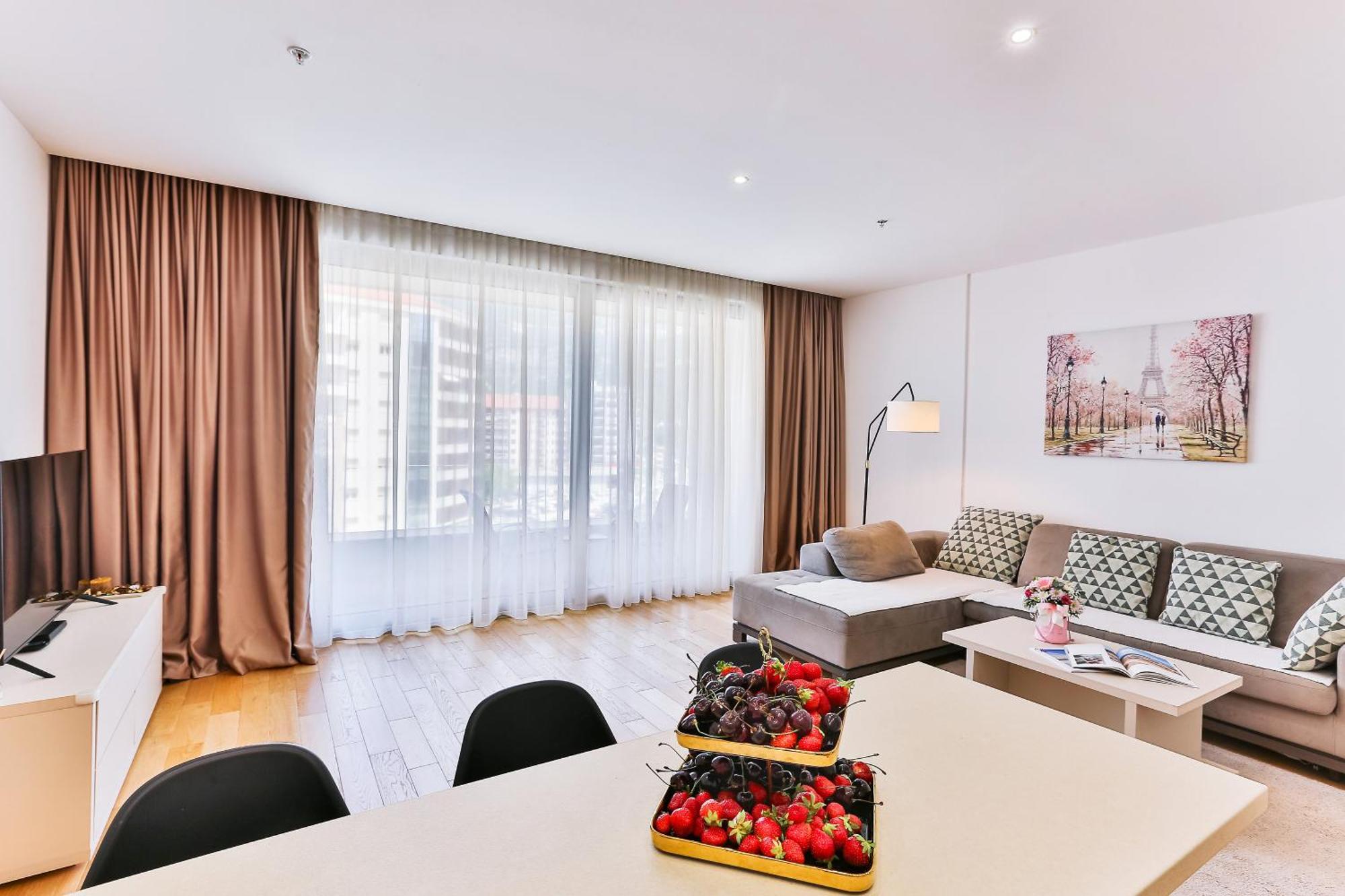 Victoria Apartment *
